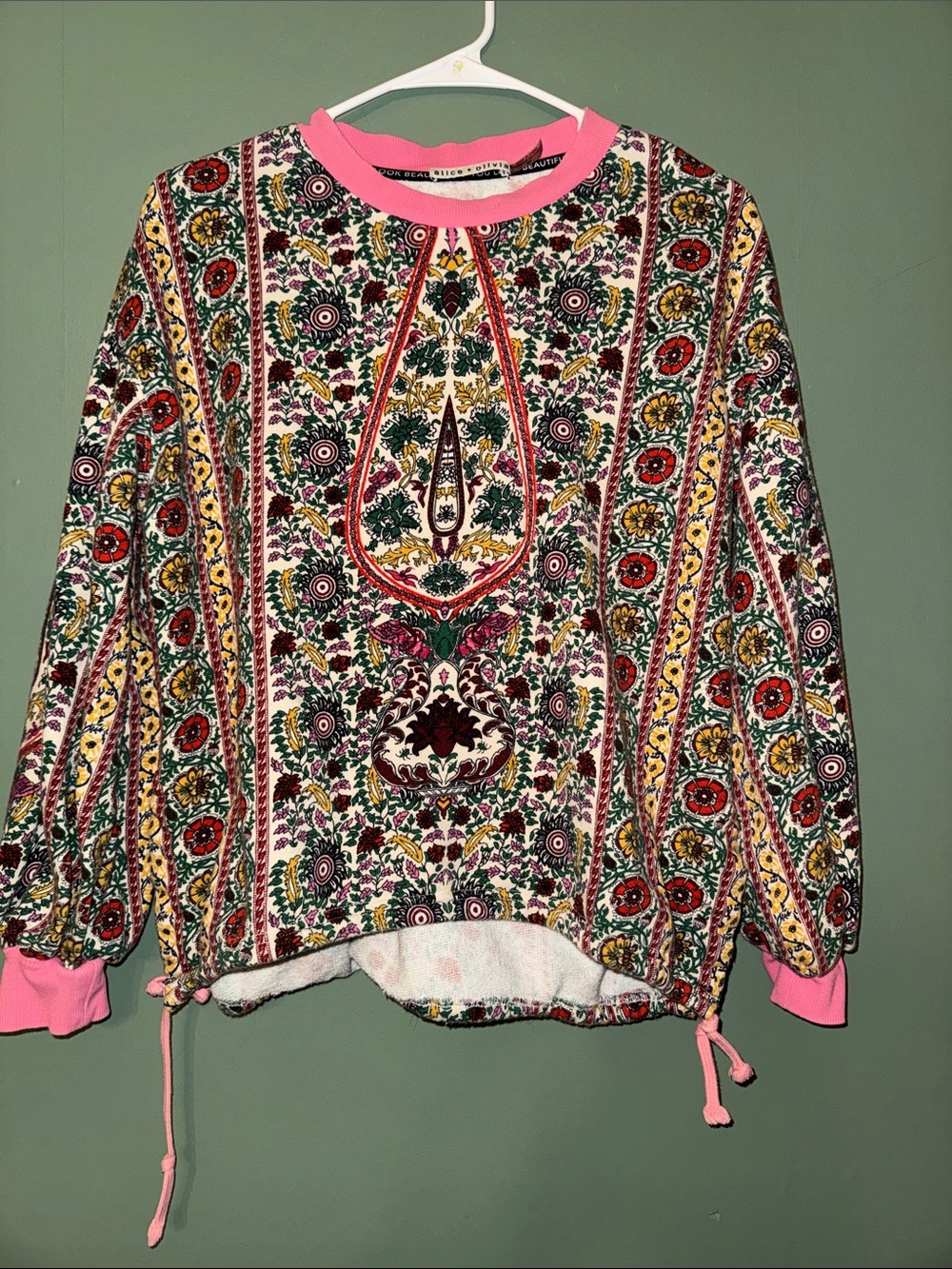 Alice + Olivia Amira Sweatshirt Drawstring Small Flower Pot Ecru